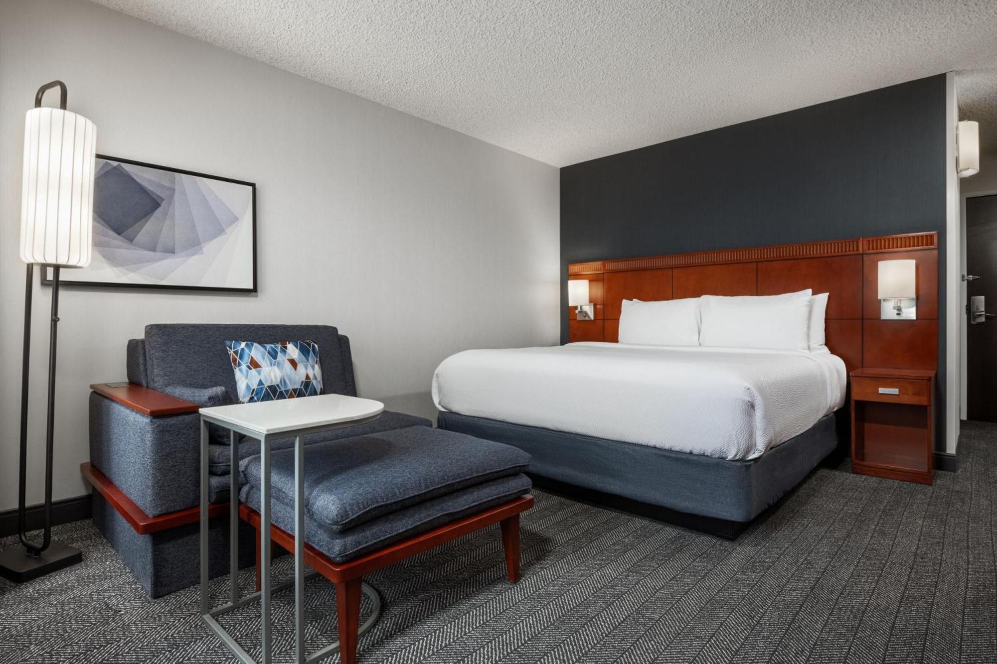 Courtyard By Marriott Anchorage Airport Hotel Exterior photo